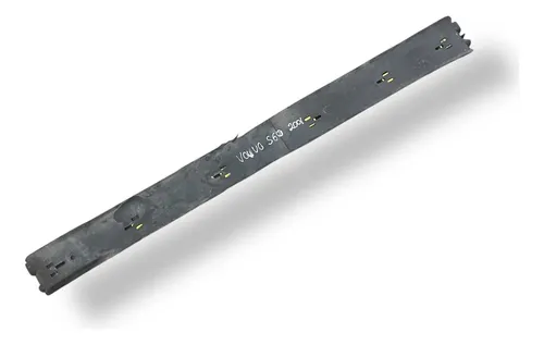 Friso Lateral Dianteira Direita S60 2002 2003 2004 2005  Preta