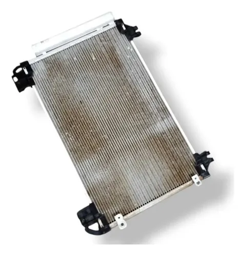 Condensador Toyota Yaris Sedan 1.5 2023 2024  2025 2026