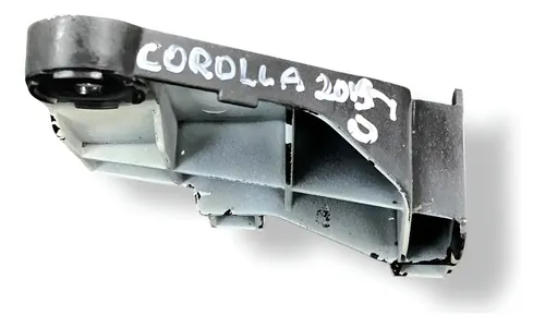 Guia Parachoque Tras Direito Toyota Corolla 2019 5256202260