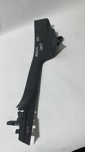 Moldura Porta Di Direita Renault Megane Gt Dyn 08 8200484161 Água