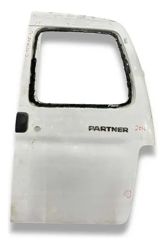 Porta Tras Direita C/detalhe S/vidro Peugeot Partner 2010 Traseira Direita