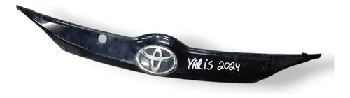 Moldura Tampa Traseira Toyota Yaris Sedan 2025 768010da80 Preto Brilhante