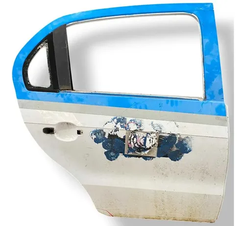 Porta Traseira Direita Volkswagen Voyage 2014 A 2016 Detalhe Traseira Direita Cinza