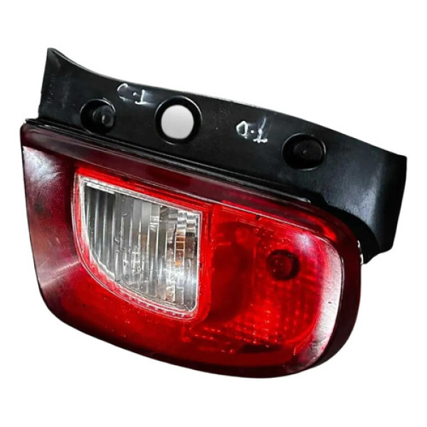 Lanterna Lado Direita Nissan 1.0 March 2018 2019 22537506 Direito/passageiro Vermelho