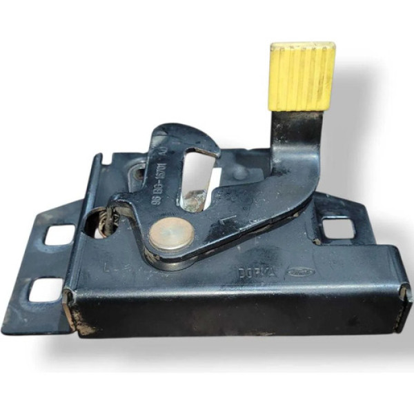 Trinco Capo Motor Ford Mondeo 1997 1998 1999 2000