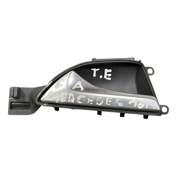 Maçaneta Interna Traseira Esquerda Mercedes Cla200 A2467600 Traseira