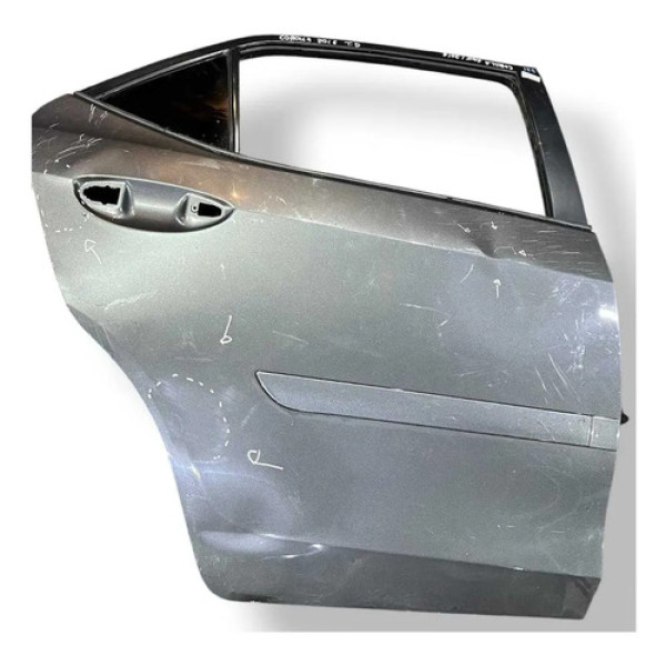 Porta Traseira Direita Toyota Corolla 2015 A 2019 Detalhe Traseira Direita Cinza