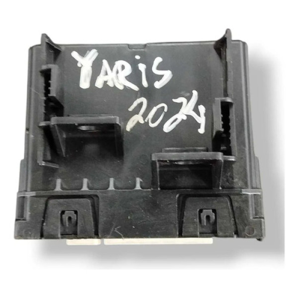 Modulo Conforto Toyota Yaris Sedan 2024 2025 2026 886500d880