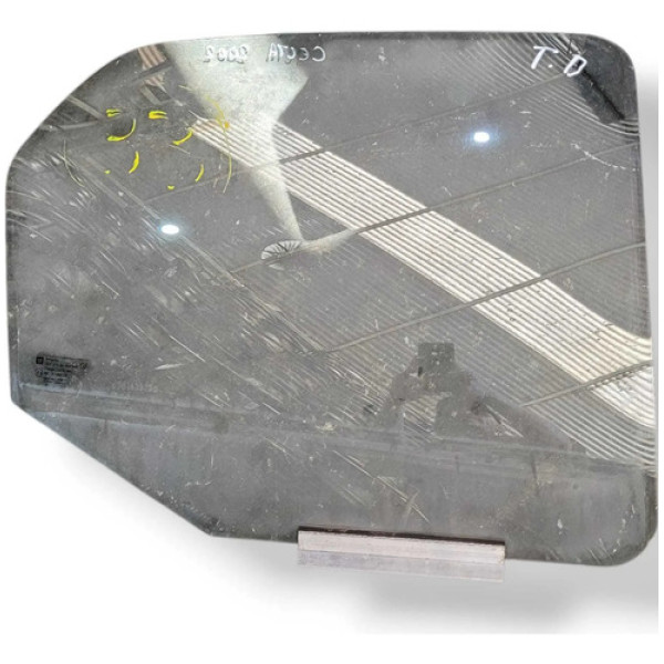 Vidro Porta Traseiro Direito Chevrolet Celta 2003 2004 2005