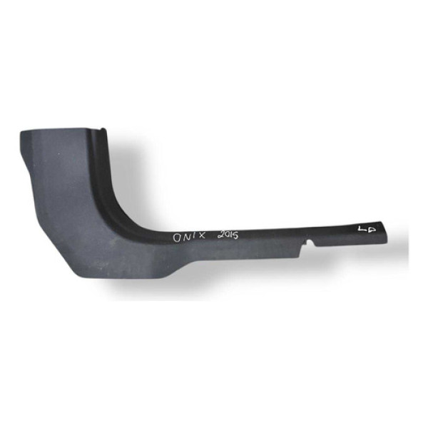 Soleira Dianteira Direita Chevrolet Onix 2013 A 19 52044454 Preto