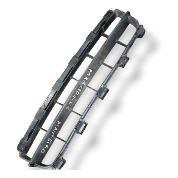 Grade Dianteira Inferior Renault Clio 2007  8200445992 Prateado Fosco