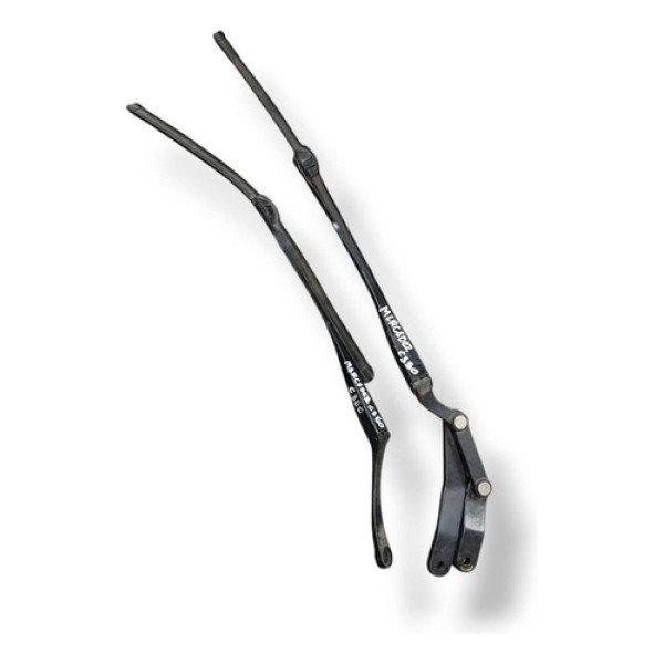 Par Braço Limpador Parabrisa Mercedes C350 2000 2001 2002  Esquerdo