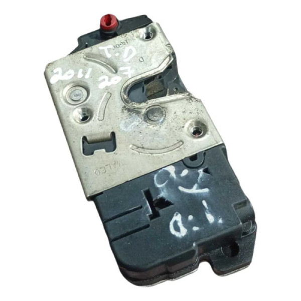 Fechadura Porta Traseira Direita Peugeot 207 2010 2011 2012