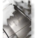 Tampão Porta Malas Chevrolet Onix 2015 2016 2017 94749965 Preto