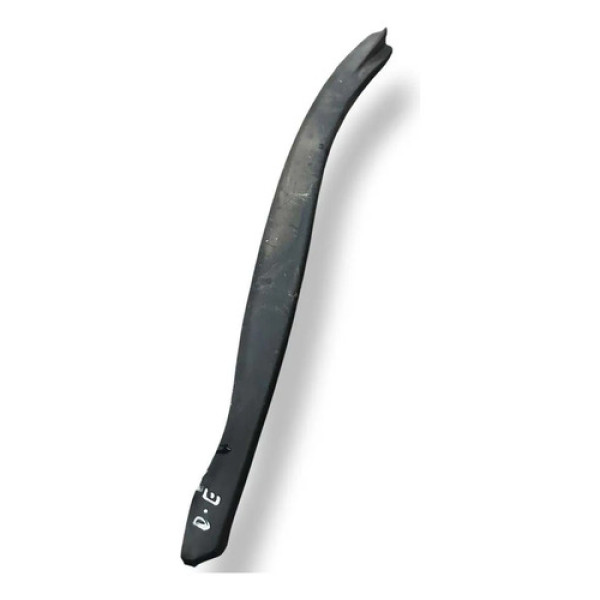 Moldura Porta Dianteira Esquerda Volkswagen Jetta 1k5837381 Plastico