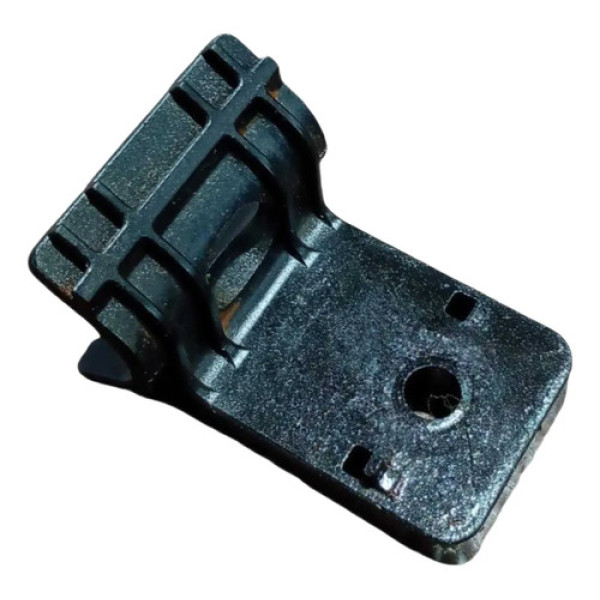 Suporte Direito Superior Radiador Gm Onix 2015/2016 95016649