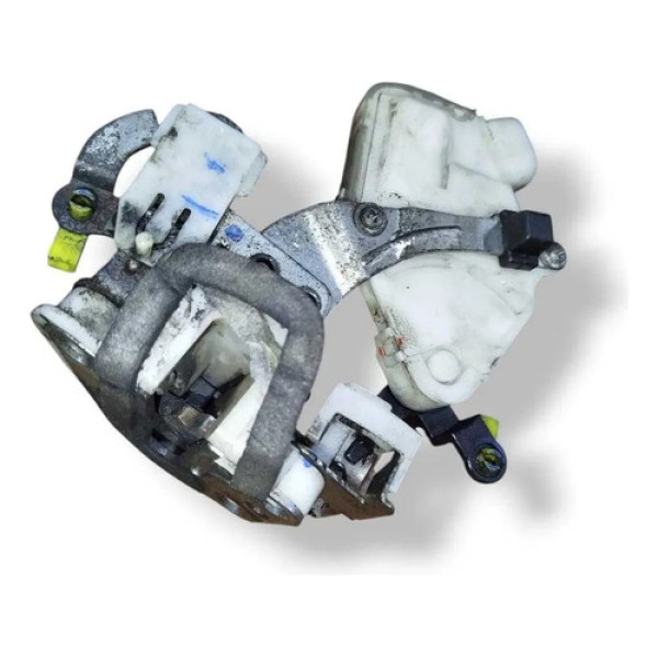 Fechadura Traseira Esquerda Toyota Etios Sedán 2015 2016