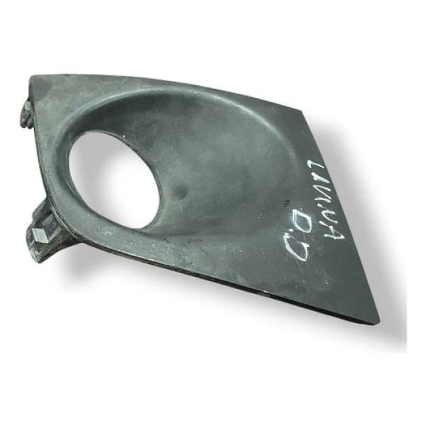 Moldura Farol Milha Dianteira Direita Livina 2008 62256em30a Preto Direito