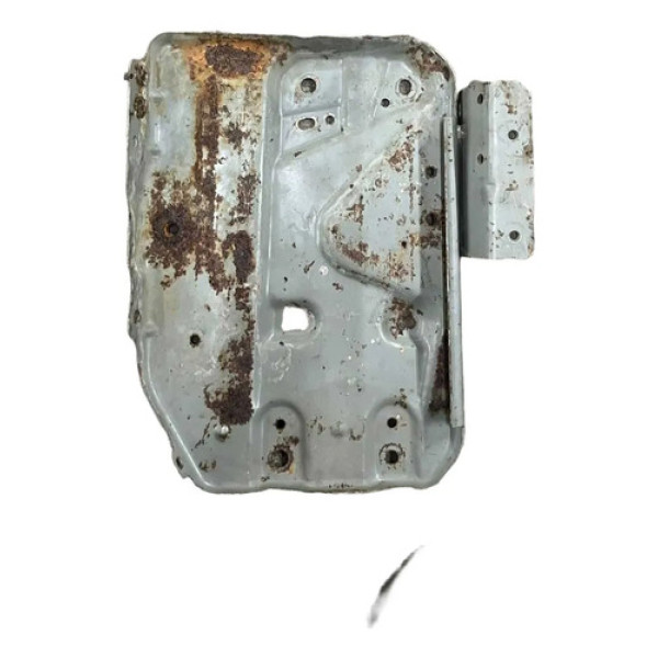 Suporte Base Caixa Bateria Nissan Versa 1.6 2014 2015 2014