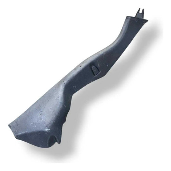 Moldura Lateral Traseiro Direito Vw Polo Sedan 2008 6q586776 Preto