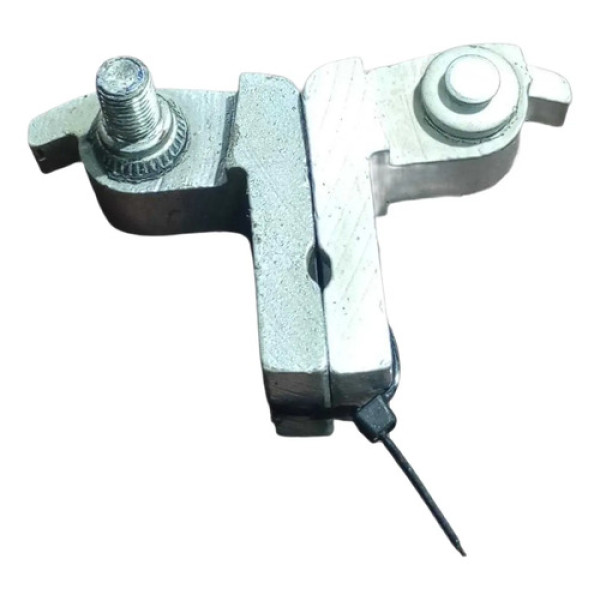 Par Dobradiça Porta Dianteira Esquerda Volkswagen Fox 2011