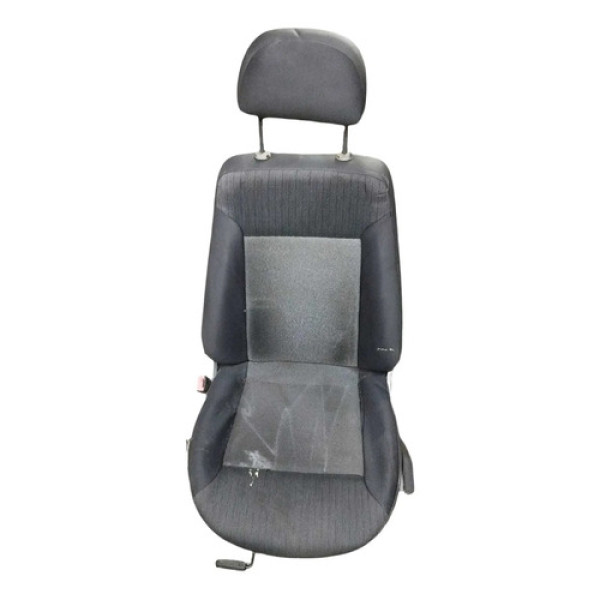 Banco Dianteiro Esquerdo Volkswagen Voyage 2014  Detalhe  Preto