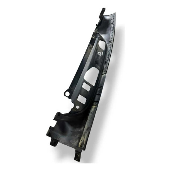 Moldura Lanterna Traseira Esquerda Fiat Doblo 735388402