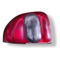 Lanterna Direita Chevrolet Corsa Classic 1999 2000 Detalhe Direito/passageiro Vermelho