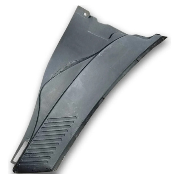 Grade Churrasqueira Direito Renault Clio 2011 8200026380 Preto Fosco
