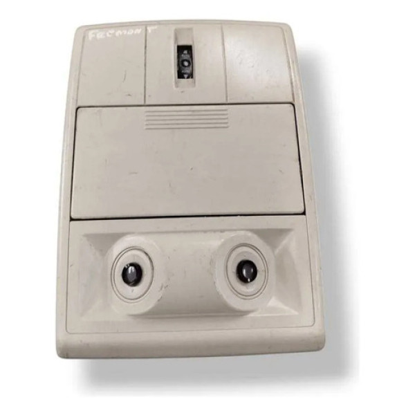 Luz Cortesia De Teto Fiat Freemont 2012 2013 2014 100013251