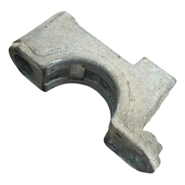Suporte Fixação Caixa Direção Renault Clio 2007 - 6820000004