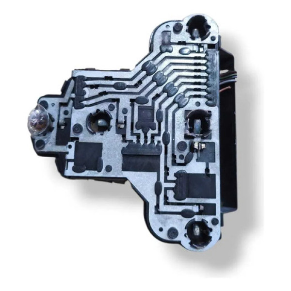 Circuito Lanterna Direito Volkswagen Golf 1995/98 1h6945520 Direito/passageiro Vermelho