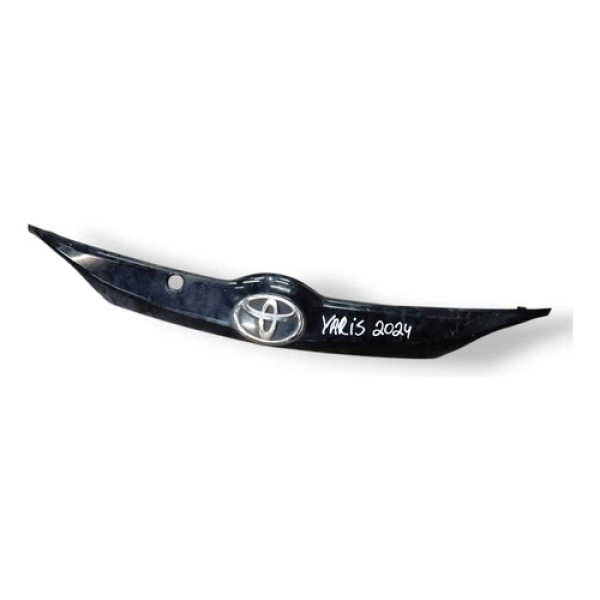 Moldura Tampa Traseira Toyota Yaris Sedan 2025 768010da80