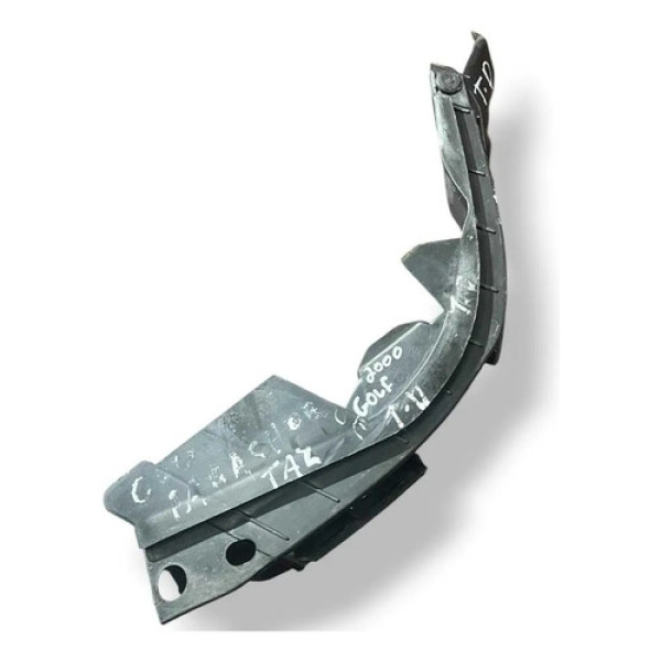 Guia Parachoque Traseiro Direito Volkswagen Golf  1j6807394