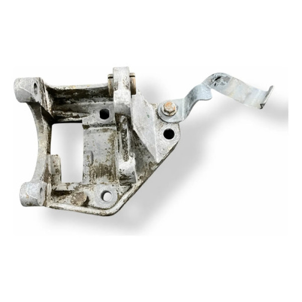 Suporte Bomba Hidráulica Renault Logan 1.0 2012 8200213616