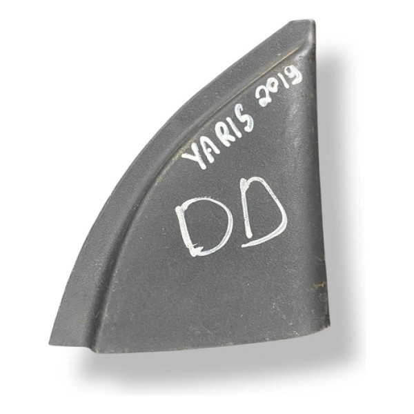 Acabamento Interno Retrovisor  Direito Yaris 2019 681880d280