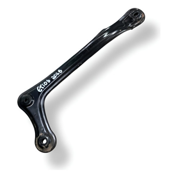 Suporte Eixo Traseiro Direito  Toyota Etios 2015 2016 2017