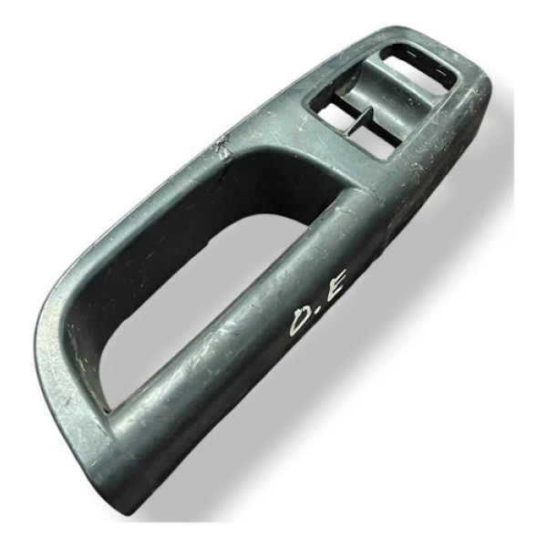 Puxador Porta Dianteira Esquerda Vw Voyage 2013 5u4867151a Preto