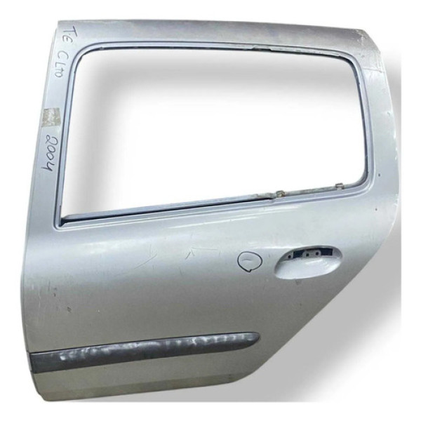 Porta Traseira Esquerda Renault Clio 2004 2005 2006 Detalhe Traseira Esquerdo Branco