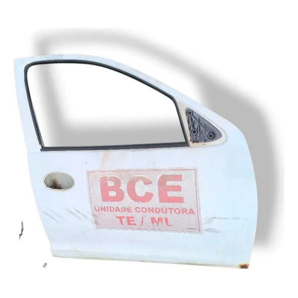 Porta Dianteira Direita Chevrolet Celta 1.0 4p 2001 2002 Dianteira Direita Branco