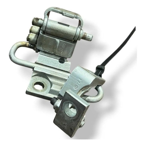 Par Dobradiça Dianteira Direita Vw Golf 2000/2001 4b0831412b