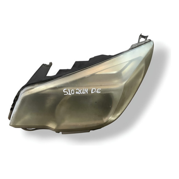 Farol Esquerdo Chevrolet S10 2014 2015 2016 2017  Detalhe Esquerdo/motorista
