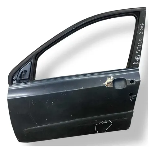 Porta Dianteira Esquerda Fiat Stilo 1.8 2003 A 2005 Detalhe Dianteira Esquerdo Cinza