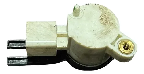 Sensor Pedal Freio/embreagem Gm Sonic Sedán 2012 10302722
