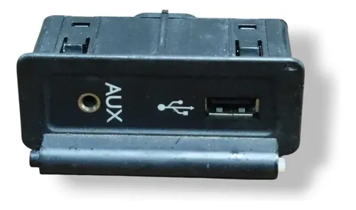 Entrada Usb Auxiliar Renault Fluence 2012 2013 280230002r Preto