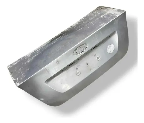 Tampa Traseira  Ford Focus 2009 2010 2011 2012 2013 Detalhe Prateado