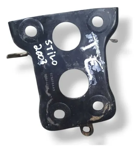 Suporte Eixo Traseiro Esquerdo Fiat Stilo 2003 001149728