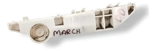 Guia Parachoque Dianteiro Direito Nissan March 2015 A 2020