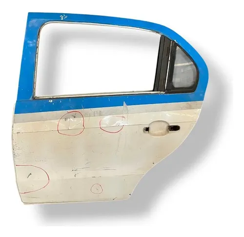 Porta Traseira Esquerda Volkswagen Voyage 2014/2016 Detalhe Traseira Esquerda Branco