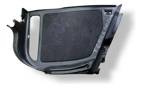Forro Lateral Direito Porta Malas Audi A3 1997/99 8l3863880 